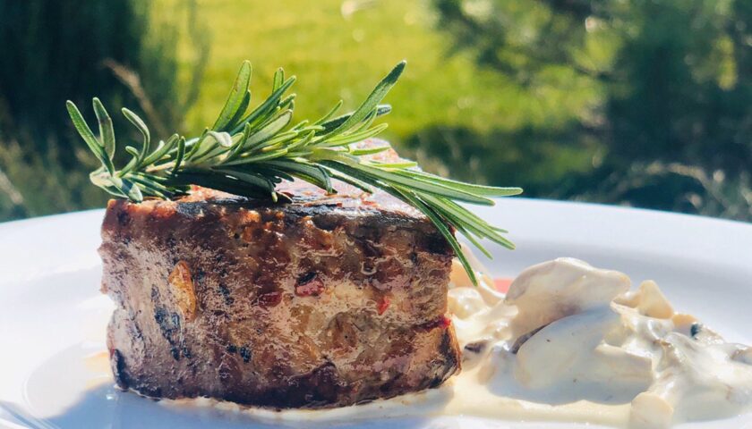 photo5345961715231206735 photo5345961715231206735